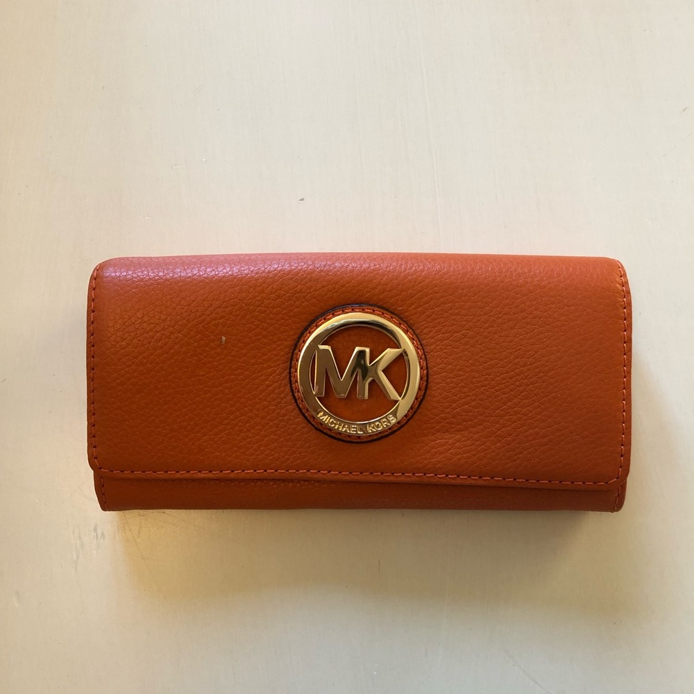 Michael Kors NWT wallet